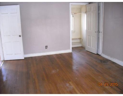 5 N Chatham St, Springfield, MA 01109 photo 7