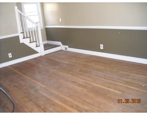 5 N Chatham St, Springfield, MA 01109 photo 4