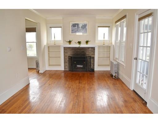 67 Tiffany St, Springfield, MA 01108 photo 2