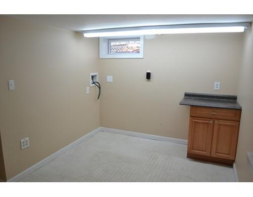 67 Tiffany St, Springfield, MA 01108 photo 15