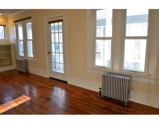 67 Tiffany St, Springfield, MA 01108 photo 5