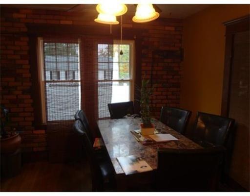108 Penrose St, Springfield, MA 01109 photo 6