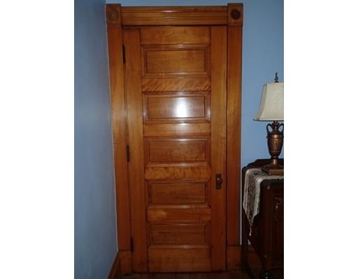 7 Ball St, Worcester, MA 01603 photo 16