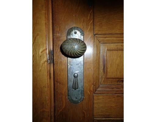7 Ball St, Worcester, MA 01603 photo 17