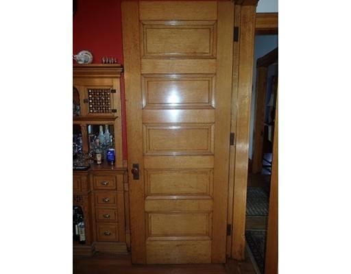 7 Ball St, Worcester, MA 01603 photo 11
