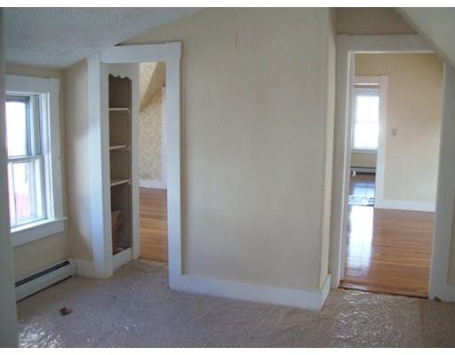 83 Abbott St, Lawrence, MA 01843 photo 17