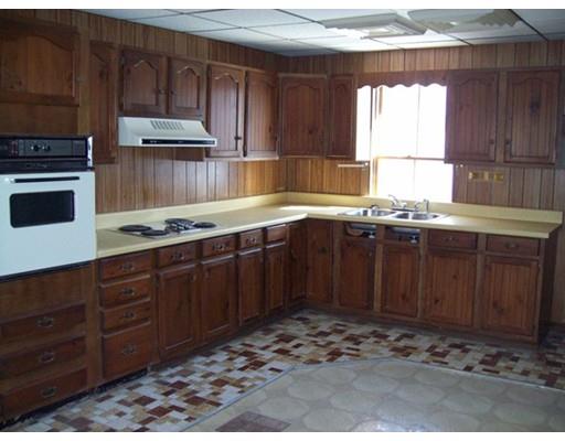 83 Abbott St, Lawrence, MA 01843 photo 11