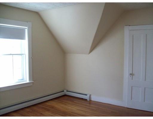 83 Abbott St, Lawrence, MA 01843 photo 21