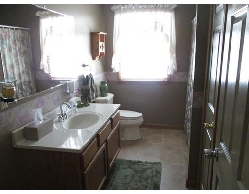 7 Duda Dr, Easthampton, MA 01027 photo 8