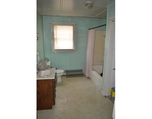 69 Maple St, Warren, MA 01083 photo 9
