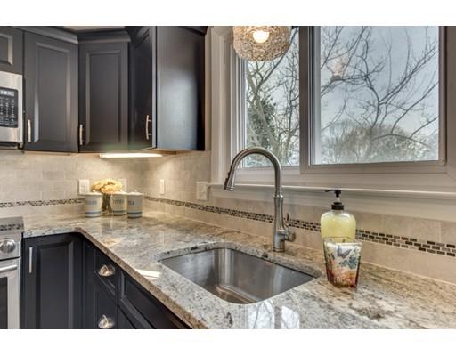18 Robin Rd, Reading, MA 01867 photo 13