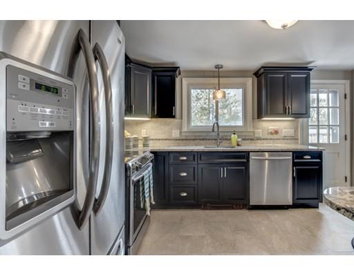 18 Robin Rd, Reading, MA 01867 photo 7
