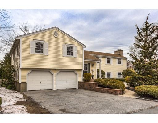 18 Robin Rd, Reading, MA 01867 photo 2