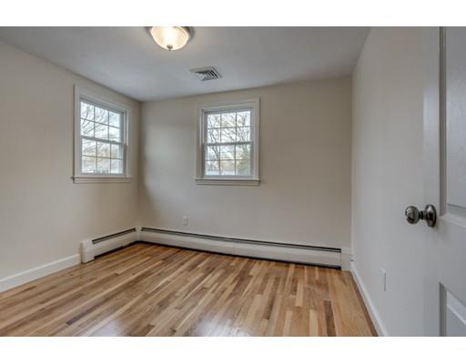 18 Robin Rd, Reading, MA 01867 photo 22
