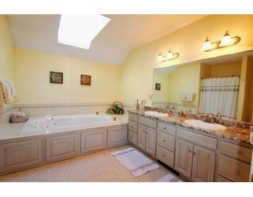 24 Bridle Path, Walpole, MA 02081 photo 13