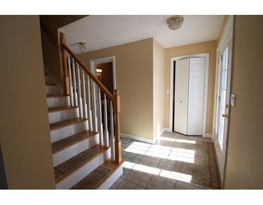 31 Witham St, Gloucester, MA 01930 photo 13