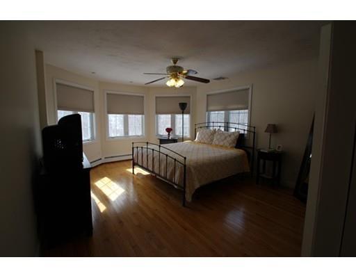 31 Witham St, Gloucester, MA 01930 photo 17