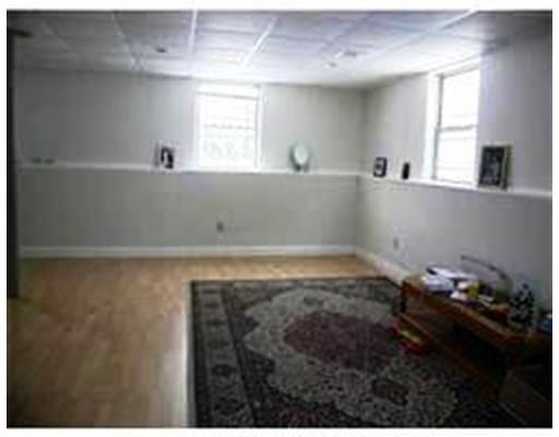 90 Frederick St, West Springfield, MA 01089 photo 18