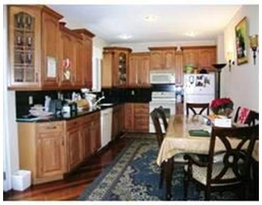 90 Frederick St, West Springfield, MA 01089 photo 5