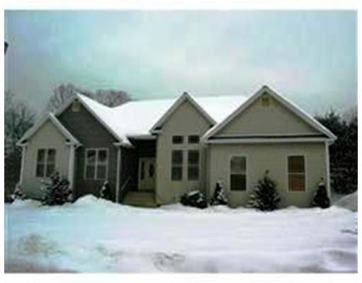 90 Frederick St, West Springfield, MA 01089 photo 21