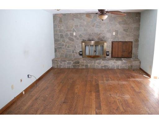 25 Station St, Wareham, MA 02571 photo 8