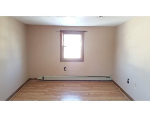 18 Tylee Ave, Worcester, MA 01605 photo 9