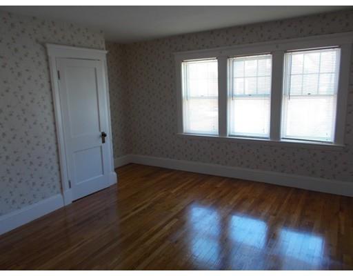 29 Cedar St, Lynn, MA 01905 photo 9