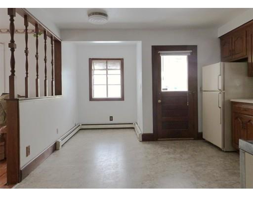 18 Webber St, Springfield, MA 01108 photo 10