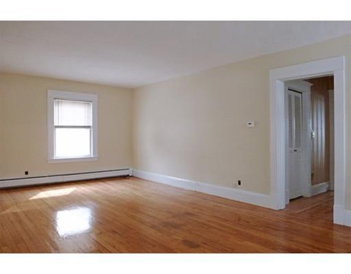 18 Webber St, Springfield, MA 01108 photo 6