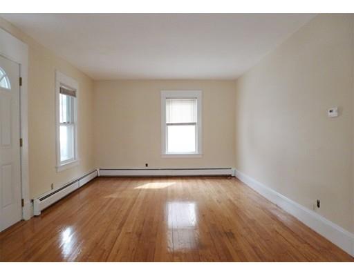 18 Webber St, Springfield, MA 01108 photo 5