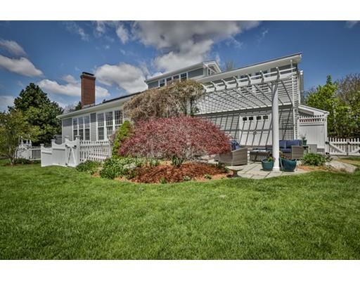 3 Harriet Rd, Gloucester, MA 01930 photo 2