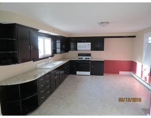 132 Raymond St, Fall River, MA 02723 photo 8