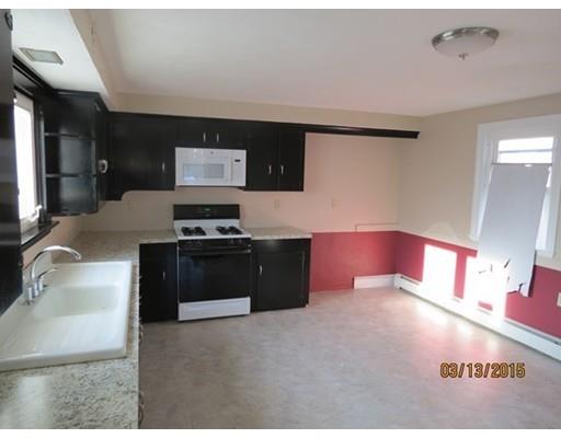 132 Raymond St, Fall River, MA 02723 photo 5