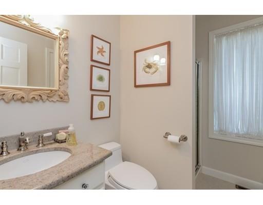 47 Gerald Rd, Marblehead, MA 01945 photo 12