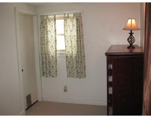 6 Freeman St, Bourne, MA 02532 photo 8