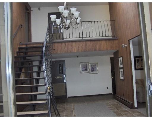 147 Sylvan St #15A, Danvers, MA 01923 photo 3