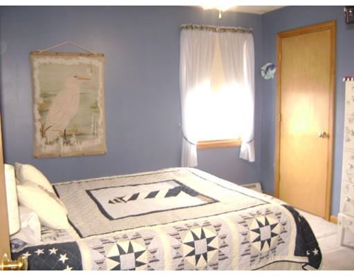 119 Warner St, Fall River, MA 02720 photo 8