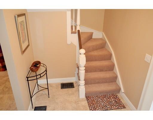 6 Chase St, Beverly, MA 01915 photo 5