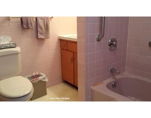 21 Utica St, Springfield, MA 01104 photo 10