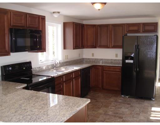 7 Monroe Dr, Ashburnham, MA 01430 photo 2