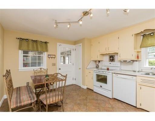 23 Druid Hill Rd, Springfield, MA 01129 photo 6