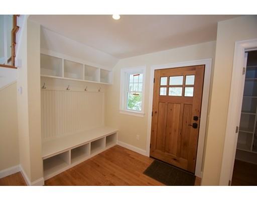 237 Franklin St, Reading, MA 01867 photo 4