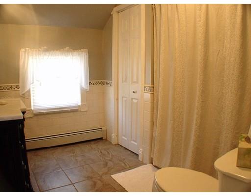 384 Anthony St, Fall River, MA 02721 photo 20