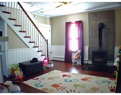 384 Anthony St, Fall River, MA 02721 photo 15