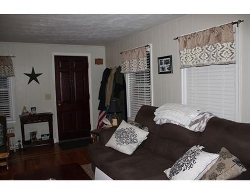 12 Fairhaven Rd, Worcester, MA 01606 photo 3