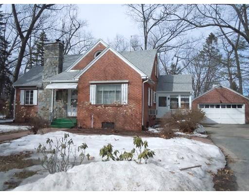 155 Carnavon Cir, Springfield, MA 01109 photo 2