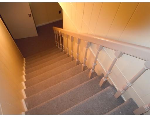 155 Carnavon Cir, Springfield, MA 01109 photo 15