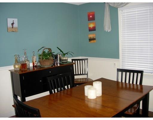 290 Plumtree Rd, Springfield, MA 01118 photo 8