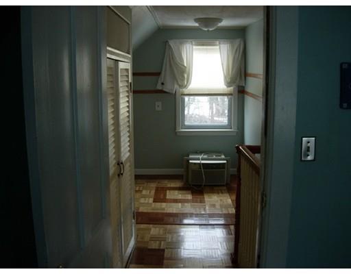 290 Plumtree Rd, Springfield, MA 01118 photo 22
