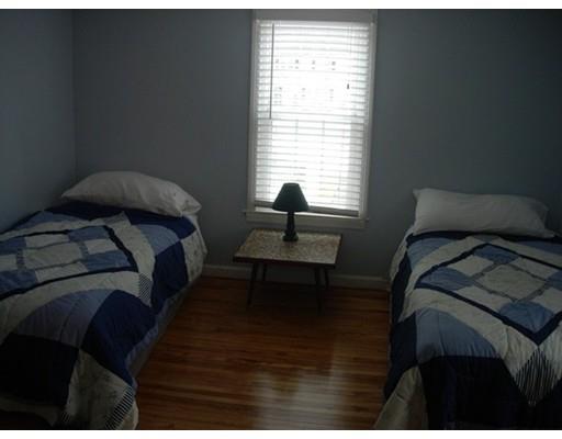 290 Plumtree Rd, Springfield, MA 01118 photo 17